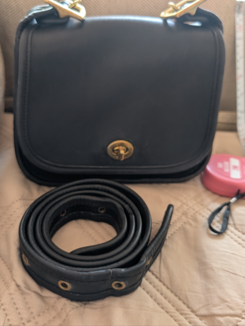 Vintage Coach Legacy Flap  B86-9965 Black Leather